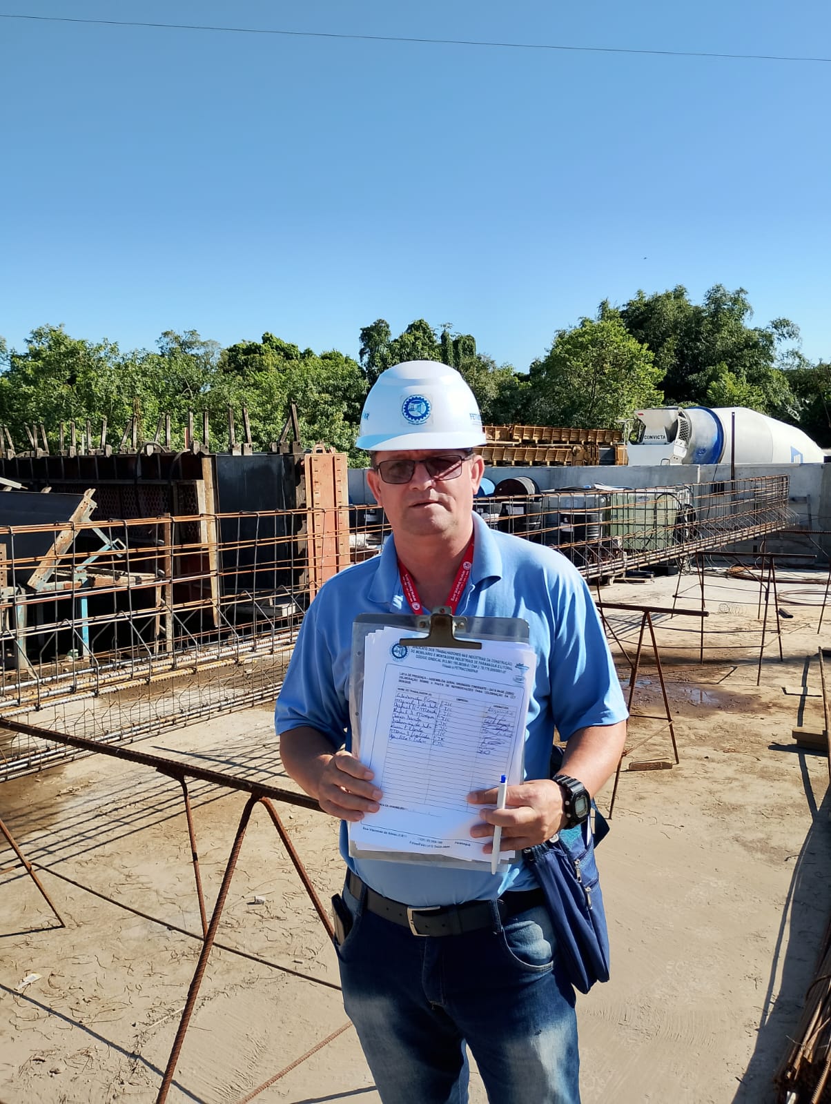 SINDICATO NAS BASES!